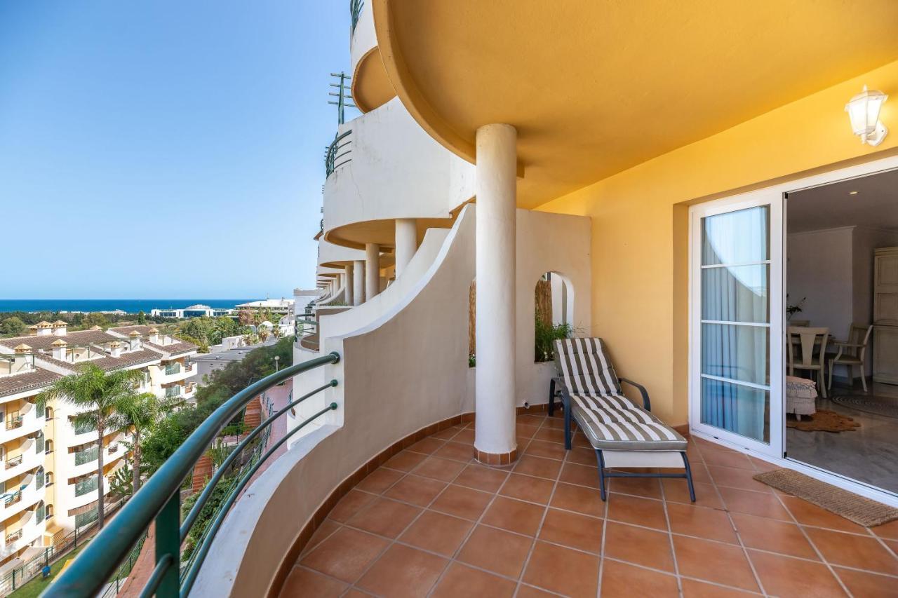 Senorio De Aloha In Puerto Banus Apartment Marbella